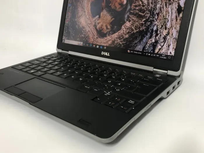 Нетбук Б-клас Dell Latitude E6230 / 12.5" (1366x768) TN / Intel Core i5-3320M (2 (4) ядра по 2.6 - 3.3 GHz) / 8 GB DDR3 / 128 GB SSD / Intel HD Graphics 4000 / WebCam б/в - зображення 9