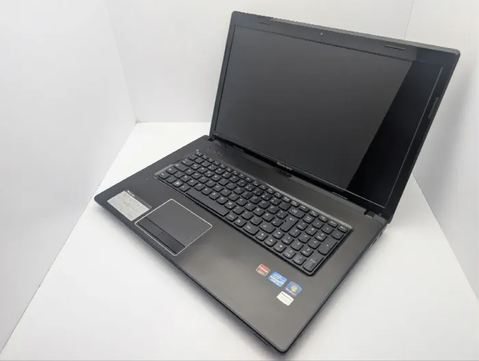 Ноутбук Lenovo G770 / 17.3" (1600x900) TN / Intel Core i5-2410M (2 (4) ядра по 2.3 - 2.9 GHz) / 8 GB DDR3 / 1000 GB HDD / AMD Radeon HD 6650M, 1 GB GDDR3, 128-bit / WebCam / DVD-ROM б/в - изображение 7
