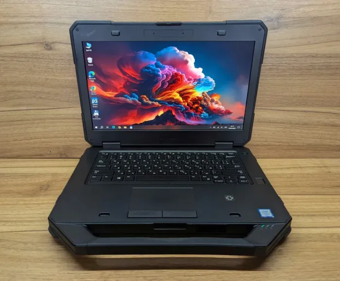 Захищений ноутбук Dell Rugged Latitude 5414 / 14" (1920x1080) IPS Touch / Intel Core i5-6300U (2 (4) ядра по 2.4 - 3.0 GHz) / 8 GB DDR4 / 240 GB SSD / Intel HD Graphics 520 / WebCam / TouchID / Windows 10 б/в - зображення 2