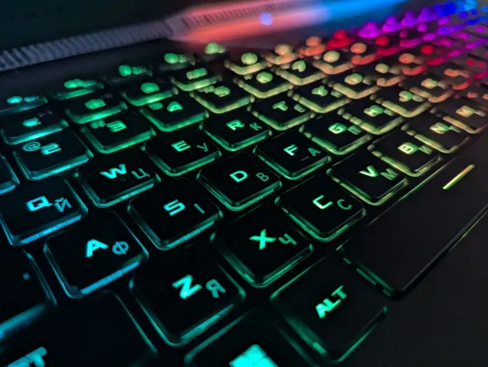 Игровой ноутбук Asus ROG Strix Scar 17 / 17.3" (2560x1440) IPS / Intel Core i9-12900H (14 (20) ядер по 3.8 - 5.0 GHz) / 32 GB DDR5 / 1000 GB SSD / nVidia GeForce RTX 3070 Ti, 8 GB GDDR6X, 256-bit / HDMI / Windows 10 б/в - зображення 7