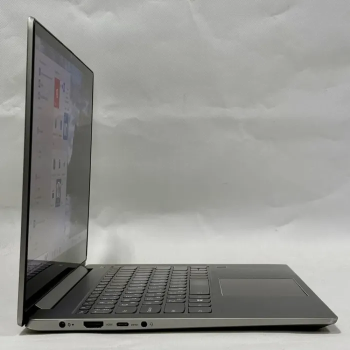 Ноутбук Б-клас Lenovo IdeaPad S540-14IWL / 14" (1920x1080) IPS / Intel Core i5-8265U (4 (8) ядра по 1.6 - 3.9 GHz) / 8 GB DDR4 / 256 GB SSD / Intel UHD Graphics / WebCam б/в - зображення 5