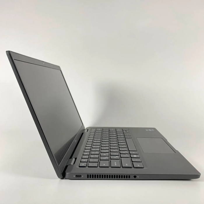 Ультрабук Dell Latitude 7330 / 13.3" (1920x1080) IPS / Intel Core i5-1245U (10 (12) ядер по 1.2 - 4.4 GHz) / 16 GB DDR4 / 256 GB SSD / Intel Iris Xe Graphics / WebCam / TouchID б/в - зображення 4