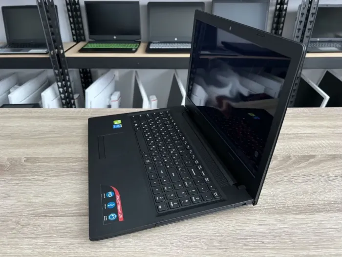 Ноутбук Б-клас Lenovo IdeaPad 100-15IBD / 15.6" (1366x768) TN / Intel Core i3-5005U (2 (4) ядра по 2.0 GHz) / 8 GB DDR3 / 240 GB SSD / nVidia GeForce 920M, 1 GB GDDR3, 64-bit / WebCam / HDMI б/в - зображення 4