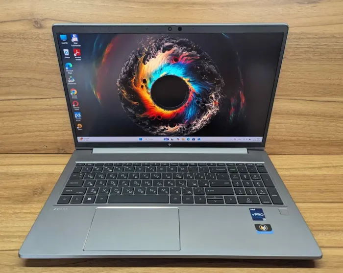 Мобільна робоча станція Б-клас HP zBook Power G9 / 15.6" (1920x1080) IPS / Intel Core i7-12800H (14 (20) ядер по 3.7 - 4.8 GHz) / 32 GB DDR5 / 512 GB SSD / nVidia RTX A1000, 4 GB GDDR6, 128-bit / WebCam / TouchID / Windows 11 б/в - зображення 2