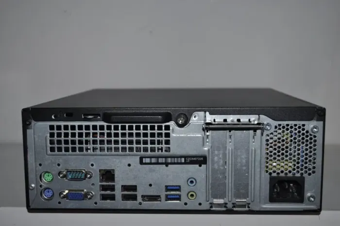 Комп'ютер HP ProDesk 400 G3 SFF / Intel Core i5-6500 (4 ядра по 3.2 - 3.6 GHz) / 8 GB DDR4 / 120 GB SSD / Intel HD Graphics 530 / DVD-ROM б/в - зображення 8