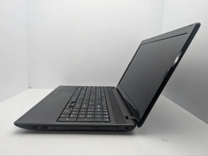 Ноутбук Acer Aspire 5742 / 15.6" (1366x768) TN / Intel Core i3-370M (2 (4) ядра по 2.4 - 2.5 GHz) / 6 GB DDR3 / 500 GB HDD / Intel HD Graphics / WebCam / DVD-ROM б/в - изображение 5