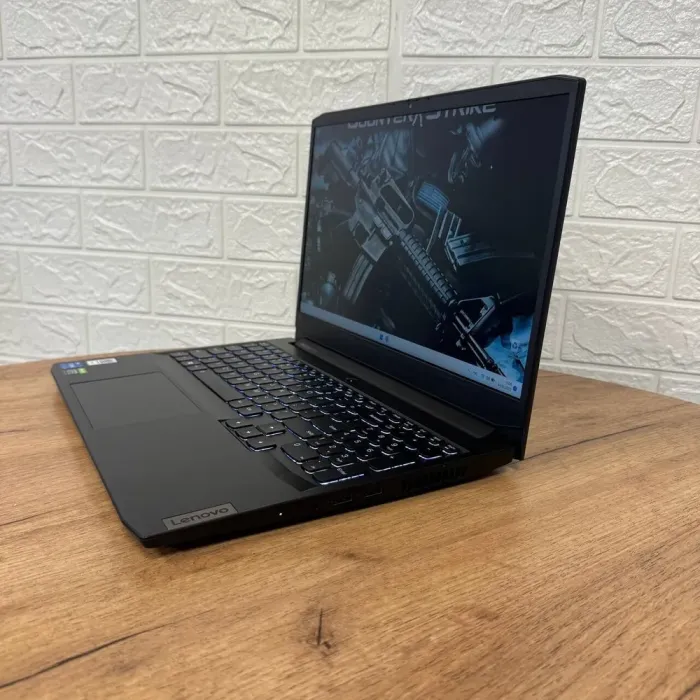 Ігровий ноутбук Б-клас Lenovo IdeaPad Gaming 3 15IHU6 / 15.6" (1920x1080) IPS / Intel Core i5-11300H (4 (8) ядра по 2.6 - 4.4 GHz) / 8 GB DDR4 / 256 GB SSD / nVidia GeForce RTX 3050, 4 GB GDDR6, 128-bit / WebCam б/в - зображення 5