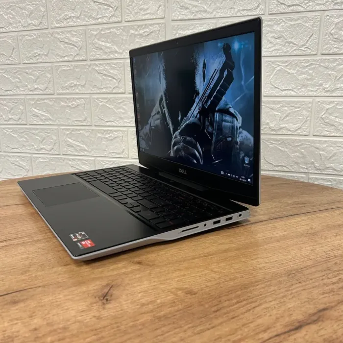 Ігровий ноутбук Dell G5 5505 / 15.6" (1920x1080) IPS / AMD Ryzen 5 4600H (6 (12) ядер по 3.0 - 4.0 GHz) / 16 GB DDR4 / 256 GB SSD / AMD Radeon RX 5600M, 6 GB GDDR6, 192-bit / WebCam б/в - зображення 5