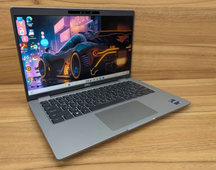 Ультрабук Dell Latitude 5440 / 14" (1920x1080) IPS / Intel Core i5-1345U (10 (12) ядер по 3.5 - 4.7 GHz) / 32 GB DDR4 / 512 GB SSD / Intel Iris Xe Graphics / WebCam / Windows 11 б/в - зображення 4