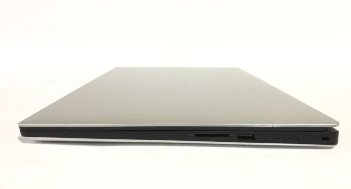 Ігровий ультрабук Б-класу Dell XPS 15 9570 / 15.6" (1920x1080) IPS / Intel Core i7-8750H (6 (12) ядра по 2.2 - 4.1 GHz) / 16 GB DDR4 / 512 GB SSD / nVidia GeForce GTX 1050 Ti Max-Q, 4 GB GDDR5, 128-bit / WebCam / Win 11 Pro б/в - зображення 5