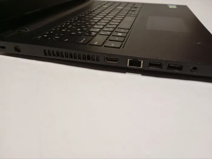 Ноутбук Б-клас Dell Inspiron 3542 / 15.6" (1366x768) TN / Intel Core i3-4005U (2 (4) ядра по 1.7) / 8 GB DDR3 / 240 GB SSD / nVidia GeForce 920M, 2 GB DDR3, 64-bit / WebCam б/в - зображення 6