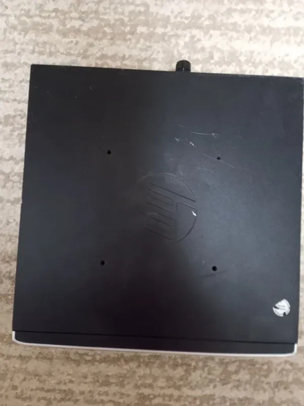 Неттоп Б-клас HP Compaq Elite 8300 USFF / Intel Core i5-3470S (4 ядра по 2.9 - 3.6 GHz) / 4 GB DDR3 / 120 GB SSD / Intel HD Graphics 2500 / DVD-RW б/в - зображення 4