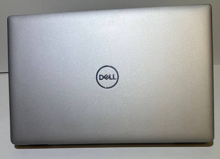 Ультрабук Б-клас Dell Latitude 5520 / 15,6" (1920x1080) IPS / Intel Core i7-1185G7 (4 (8) ядра по 3,0 - 4,8 ГГц) / 16 ГБ DDR4 / 512 ГБ SSD / Intel Iris Xe Graphics / WebCam б/в - зображення 9