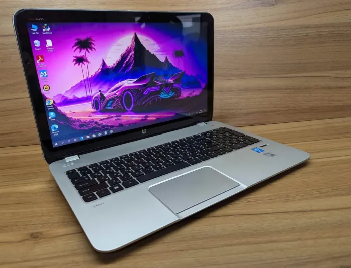 Ноутбук HP Envy TS 15 / 15.6" (1920x1080) IPS Touch / Intel Core i7-4700MQ (4 (8) ядра по 2.4 - 3.4 GHz) / 16 GB DDR3 / 480 GB SSD / nVidia GeForce GT 740M, 2 GB DDR3, 64-bit / WebCam / Fingerprint / Windows 10 б/в - зображення 4