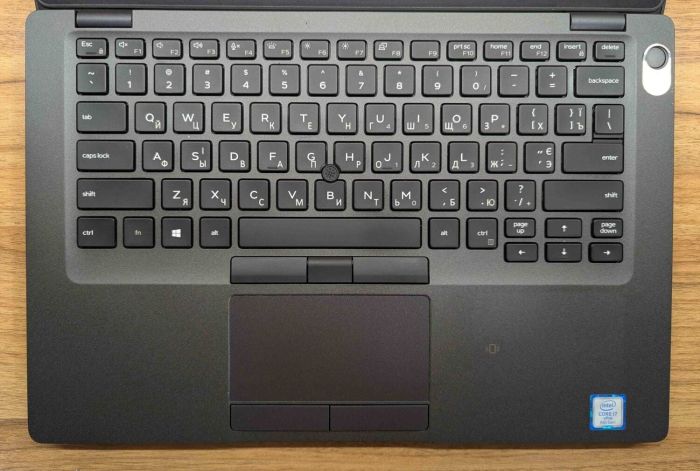 Ультрабук Dell Latitude 5400 / 14" (1920x1080) IPS / Intel Core i7-8665U (4 (8) ядра по 1.9 - 4.8 GHz) / 16 GB DDR4 / 512 GB SSD / Intel UHD Graphics 620 / WebCam / TouchID / Windows 10 б/в - изображение 3