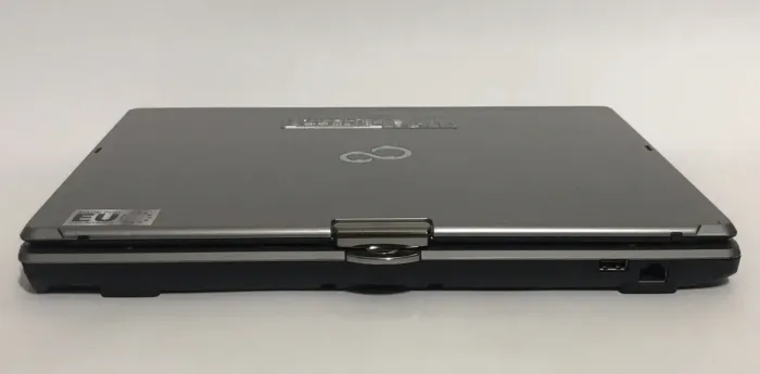 Ноутбук-трансформер Б-клас Fujitsu LifeBook T902 / 13.3" (1600x900) IPS / Intel Core i5-3320M (2 (4) ядра по 2.6 - 3.3 GHz) / 8 GB DDR3 / 256 GB SSD / Intel HD Graphics 4000 / WebCam б/в - зображення 3