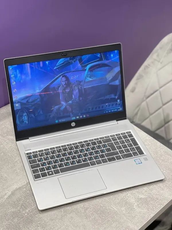 Ноутбук HP ProBook 450 G6 / 15.6" (1366x768) TN / Intel Core i5-8250U (4 (8) ядра по 1.6 - 3.4 GHz) / 8 GB DDR4 / 120 GB SSD / Intel UHD Graphics 620 / WebCam б/в - зображення 4
