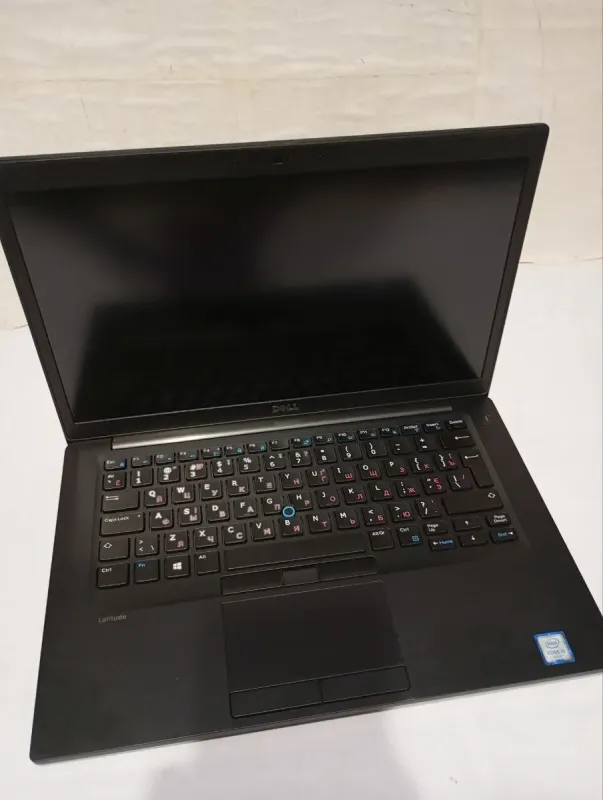 Ультрабук Б-клас Dell Latitude 7480 / 14" (1920x1080) TN / Intel Core i5-6300U (2 (4) ядра по 2.4 - 3.0 GHz) / 8 GB DDR4 / 128 GB SSD / Intel HD Graphics 520 / WebCam / Без АКБ б/у - зображення 3