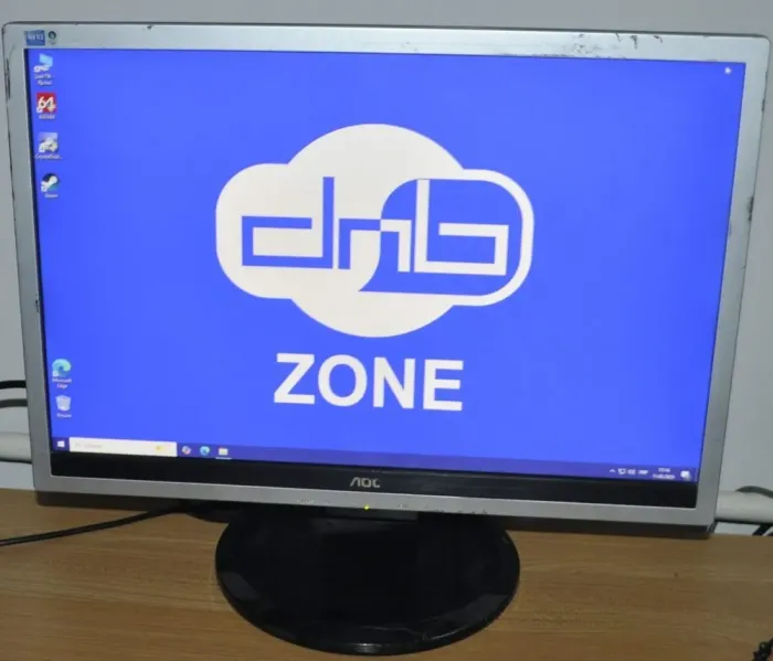 Монітор Б-клас AOC 2219P2 / 22" (1680x1050) TN / VGA, DVI / Вбудовані колонки 2x 1W / VESA 100x100 + Кабелі (VGA або DVI на вибір) та кабель живлення б/в - зображення 11