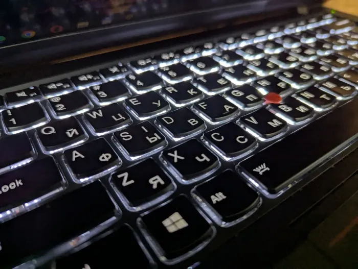 Ноутбук Lenovo ThinkPad T440s / 14" (1920x1080) IPS / Intel Core i7-4600U (2 (4) ядра по 2.1 - 3.3 GHz) / 8 GB DDR3 / 256 GB SSD / Intel HD Graphics 4400 / WebCam / TouchID / Windows 10 б/в - зображення 6