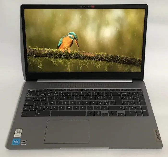 Ультрабук Б-клас Lenovo IdeaPad 3 Chrome 15IJL6 / 15.6" (1920x1080) IPS / Intel Celeron N4500 (2 ядра по 1.1 - 2.8 GHz) / 8 GB DDR4 / 128 GB eMMC / Intel UHD Graphics 630 / WebCam / ChromeOS б/в - зображення 2