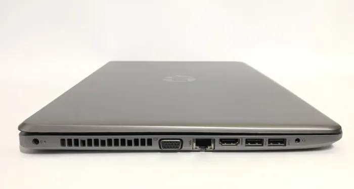 Ноутбук HP 250 G6 / 15.6" (1920x1080) TN / Intel Core i3-6006U (2 (4) ядра по 2.0 GHz) / 8 GB DDR4 / 256 GB SSD / Intel HD Graphics 620 / WebCam / DVD-ROM / Win 10 Pro б/в - зображення 4
