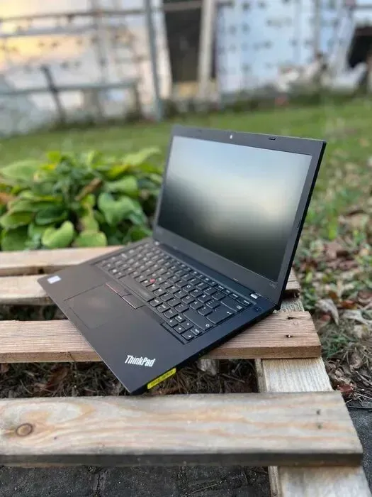 Ультрабук Lenovo ThinkPad L490 / 14" (1920x1080) IPS / Intel Core i3-8145U (2 (4) ядра по 2.1 - 3.9 GHz) / 8 GB DDR4 / 512 GB SSD M.2 / Intel UHD Graphics / WebCam / Windows 10 б/в - зображення 8