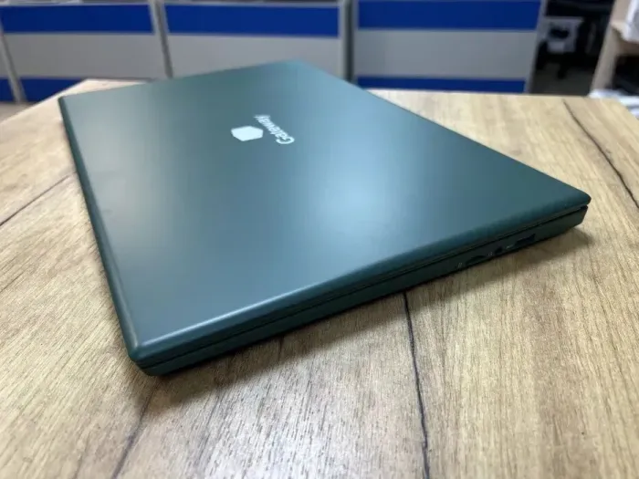 Ультрабук Gateway GWTN156-12GR / 15.6" (1920x1080) IPS / AMD Ryzen 3 3250U (2 (4) ядра по 2.6-3.5 GHz) / 4 GB DDR4 / 128 GB SSD / Radeon RX Vega 3 Graphics / WebCam / HDMI - зображення 6