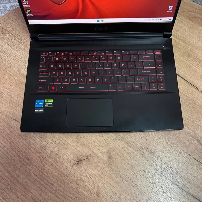 Ігровий ноутбук MSI GF63 Thin 11UC / 15.6" (1920x1080) IPS / Intel Core i5-11400H (6 (12) ядер по 2.7 - 4.5 GHz) / 16 GB DDR4 / 512 GB SSD / nVidia GeForce RTX 3050, 4 GB GDDR6, 128-bit / WebCam б/в - зображення 7