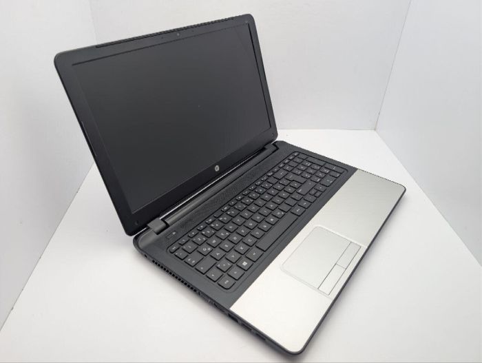 Ноутбук HP 350 G1 / 15.6" (1366x768) TN / Intel Pentium 3558U (2 ядра по 1.7 GHz) / 8 GB DDR3 / 500 GB HDD / Intel HD Graphics / WebCam / DVD-ROM б/в - изображение 6