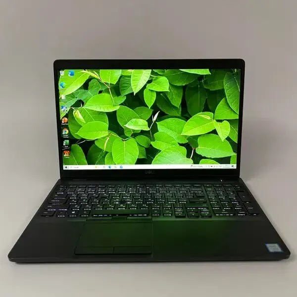 Ноутбук Dell Precision 3540 / 15.6" (1920x1080) IPS / Intel Core i5-8365U (4 (8) ядра по 1.6 - 4.1 GHz) / 16 GB DDR4 / 512 GB SSD / AMD Radeon Pro WX 2100, 2 GB GDDR5, 64-bit / WebCam / HDMI б/в - зображення 2