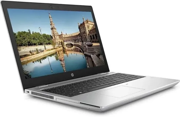 Ноутбук HP ProBook 650 G4 / 15.6" (1920x1080) TN / Intel Core i5-8250U (4 (8) ядра по 1.6 - 3.4 GHz) / 8 GB DDR4 / 256 GB SSD / Intel HD Graphics 620 / WebCam / Win 10 Pro б/в - зображення 2
