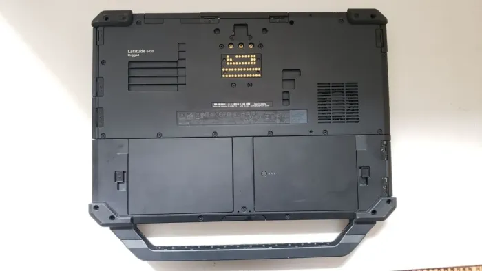 Захищений ноутбук Dell Latitude 5420 Rugged / 14" (1920x1080) IPS / Intel Core i5-8350U (4 (8) ядра по 1.7 - 3.6 GHz) / 16 GB DDR4 / 512 GB SSD / Intel UHD Graphics 620 / WebCam / 4G б/в - зображення 11