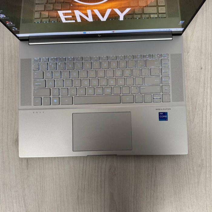 Ігровий ноутбук Б-класу HP Envy 16-h0020ca / 16" (3840x2400) IPS Touch / Intel Core i7-12700H (14 (20) ядер по 3,5 - 4,7 ГГц) / 32 ГБ DDR5 / 1000 ГБ SSD NVMe / nVidia GeForce RTX 3060, 6 ГБ GDDR6, 192-біт / WebCam б/в - зображення 7