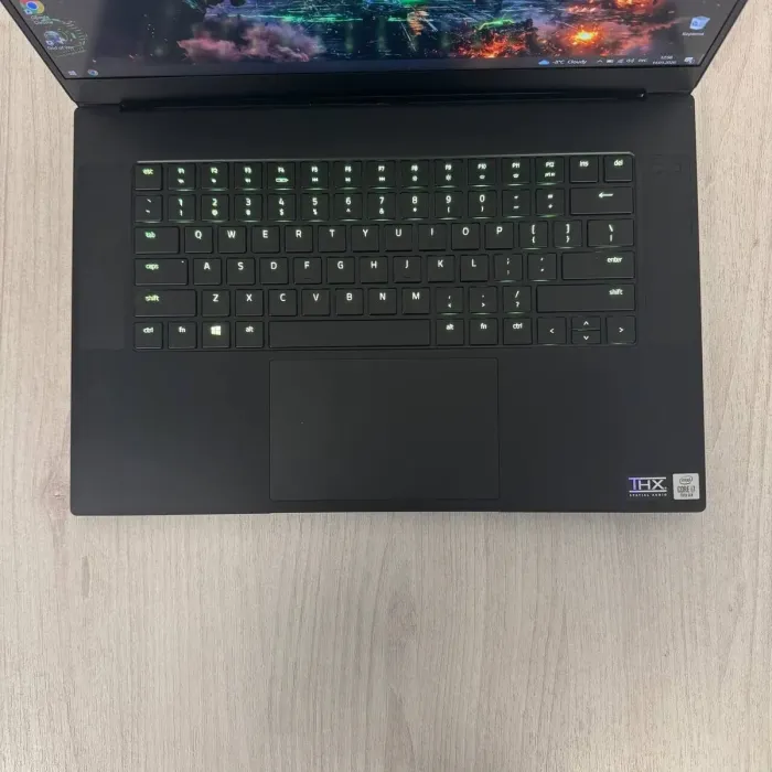 Ігровий ноутбук Razer Blade 15 RZ09-0367 / 15,6" (1920x1080) IPS / Intel Core i7-10875H (8 (16) ядер по 2,3 - 5,1 ГГц) / 16 ГБ DDR4 / 512 ГБ SSD NVMe / nVidia GeForce RTX 3080, 16 ГБ GDDR6, 256-біт / WebCam б/в - зображення 4