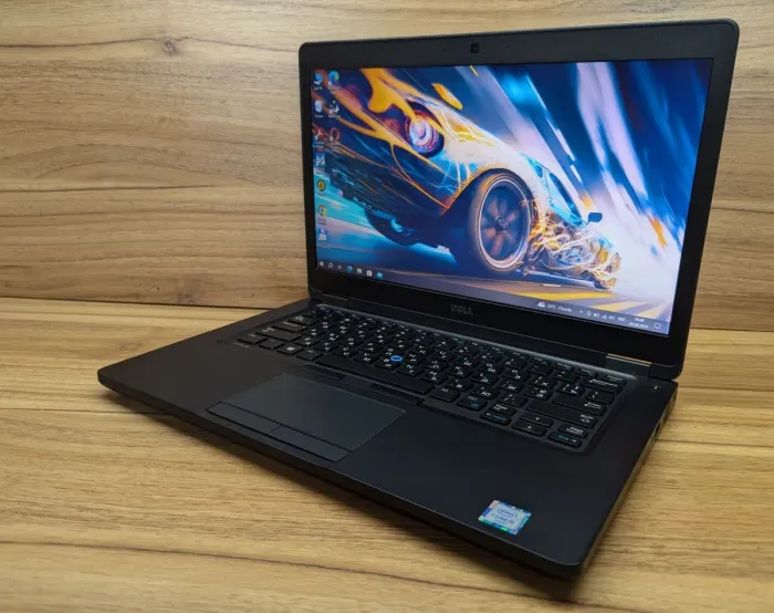 Ультрабук Dell Latitude 5480 / 14" (1366x768) TN / Intel Core i5-6300U (2 (4) ядра по 2.4 - 3.0 GHz) / 8 GB DDR4 / 256 GB SSD / Intel HD Graphics 520 / WebCam / HDMI / Windows 10 б/в - зображення 5