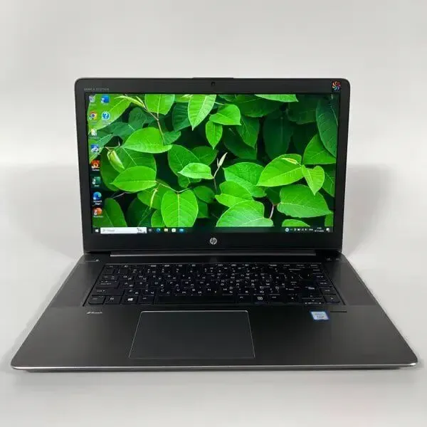 Ноутбук робоча станція HP zBook Studio G3 / 15.6" (1920x1080) IPS / Intel Xeon E3-1505M v5 (4 (8) ядра по 2.8 - 3.7 GHz) / 16 GB DDR4 / 512 GB SSD / nVidia Quadro M1000M, 4 GB GDDR5, 128-bit / WebCam / Fingerprint б/в - зображення 2
