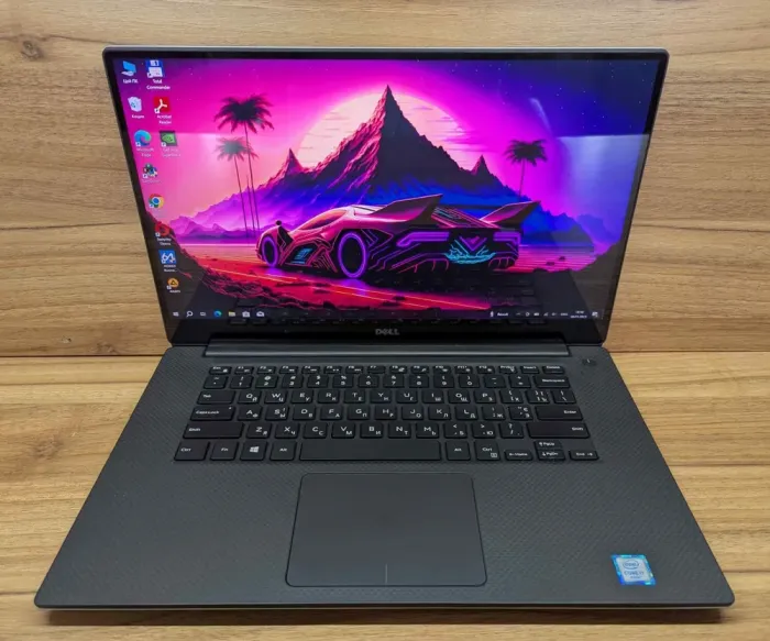Ігровий ноутбук Dell XPS 15 9550 / 15.6" (3840x2160) IPS Touch / Intel Core i7-6700HQ (4 (8) ядра по 2.6 - 3.5 GHz) / 32 GB DDR4 / 512 GB SSD / nVidia GeForce GTX 960M, 2 GB GDDR5, 128-bit / HDMI / Windows 10 б/в - зображення 2