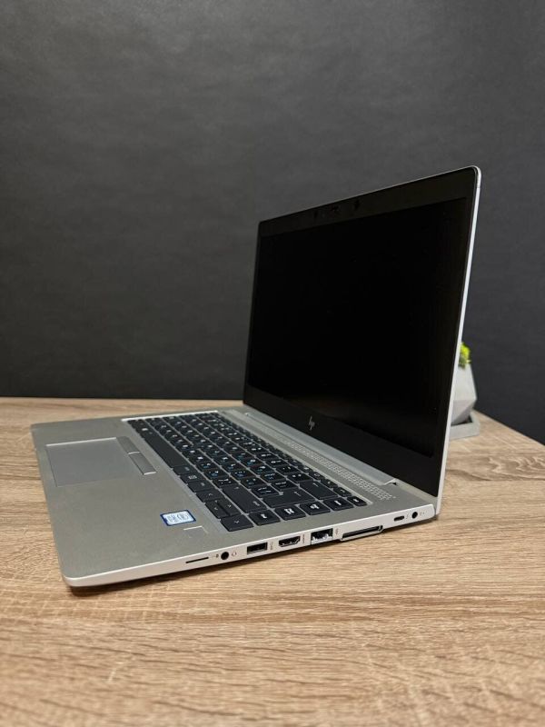 Ультрабук HP EliteBook 840 G6 / 14" (1920x1080) IPS / Intel Core i5-8265U (4 (8) ядра по 1.6 - 3.9 GHz) / 8 GB DDR4 / 256 GB SSD / Intel UHD Graphics 620 / WebCam / Win 11 б/в - зображення 5