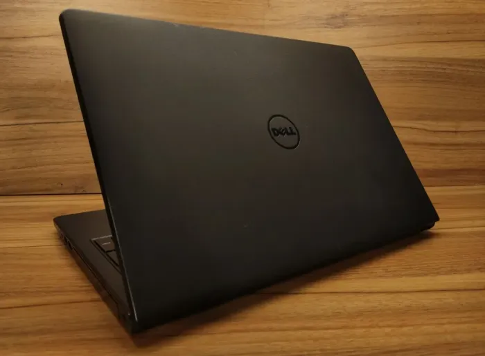 Ноутбук Dell Inspiron 15-3558 / 15.6" (1366x768) TN / Intel Core i3-5015U (2 (4) ядра по 2.1 GHz) / 8 GB DDR3 / 256 GB SSD / Intel HD Graphics 5500 / WebCam / Windows 10 б/в - зображення 6