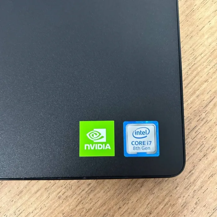 Ноутбук Б-клас Dell Latitude 3500 / 15.6" (1920x1080) TN / Intel Core i7-8565U (4 (8) ядра по 1.8 - 4.6 GHz) / 16 GB DDR4 / 256 GB SSD / nVidia GeForce MX130, 2 GB GDDR5, 64-bit / WebCam б/в - зображення 8