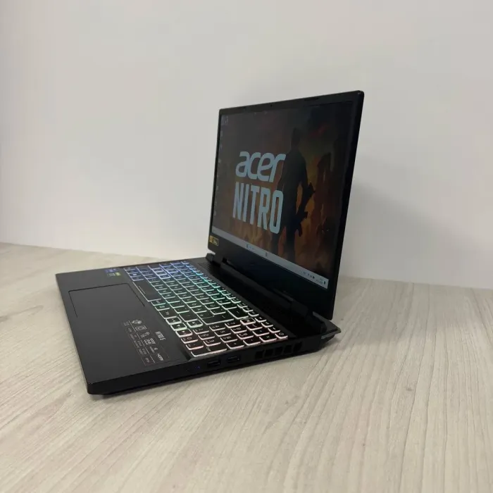 Ігровий ноутбук Б-класу Acer Nitro 5 AN515-58 / 15.6" (1920x1080) IPS / Intel Core i7-12700H (14 (20) ядер по 3,5 - 4,7 ГГц) / 16 ГБ DDR4 / 1000 ГБ SSD NVMe / nVidia GeForce RTX 3060, 6 ГБ GDDR6, 192-bit / WebCam б/в - зображення 5