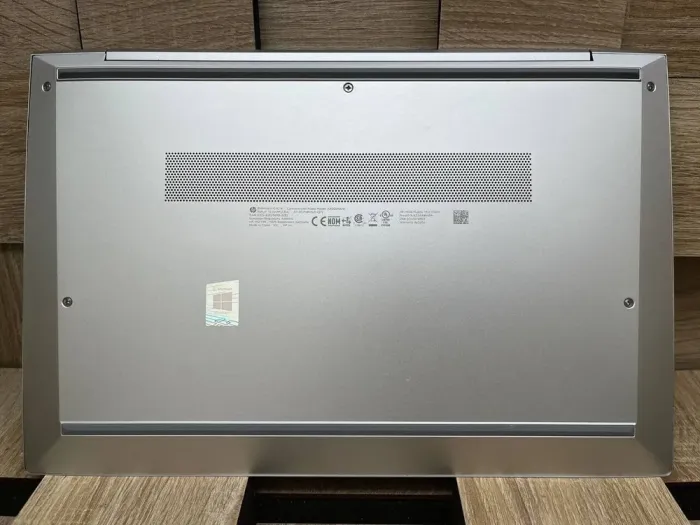 Ультрабук HP EliteBook mt46 / 14" (1920x1080) IPS / AMD Ryzen 3 Pro 4450U (4 (8) ядра по 2.5 - 3.7 GHz) / 8 GB DDR4 / 256 GB SSD M.2 / AMD Radeon RX Vega 5 Graphics / WebCam / HDMI б/в - зображення 9