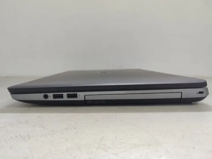 Ноутбук HP ProBook 470 G2 / 17.3" (1600x900) TN / Intel Core i7-5500U (2 (4) ядра по 2.4 - 3.0 GHz) / 16 GB DDR4 / 240 GB SSD / AMD Radeon R5 M255, 2 GB GDDR3, 128-bit / WebCam / DVD-ROM б/в - зображення 4