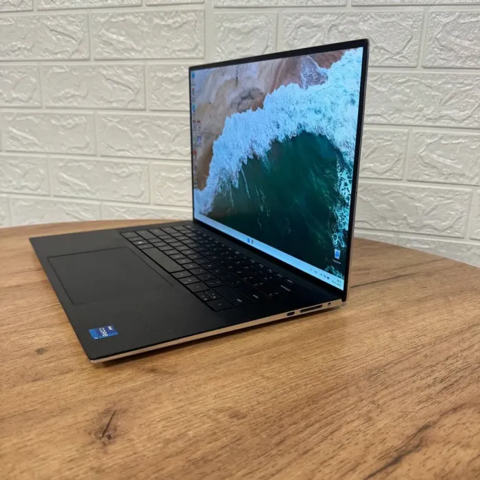 Ігровий ноутбук Б-клас Dell XPS 15 9520 / 15.6" (1920x1200) IPS / Intel Core i7-12700H (14 (20) ядер по 3.5 - 4.7 GHz) / 16 GB DDR4 / 512 GB SSD / nVidia GeForce RTX 3050, 4 GB GDDR6, 128-bit / WebCam б/в - зображення 5