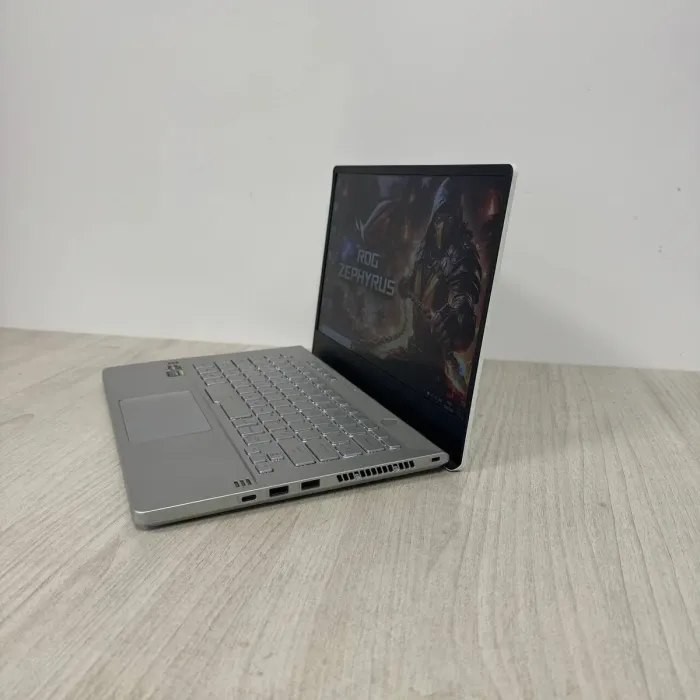 Ігровий ультрабук Б-класу Asus ROG Zephyrus G14 GA401IV / 14" (1920x1080) IPS / AMD Ryzen 9 4900HS (8 (16) ядер по 3,0 - 4,3 ГГц) / 16 ГБ DDR4 / 512 ГБ SSD NVMe / nVidia GeForce RTX 2060 Max-Q, 6 ГБ GDDR6, 192-біт б/в - зображення 7