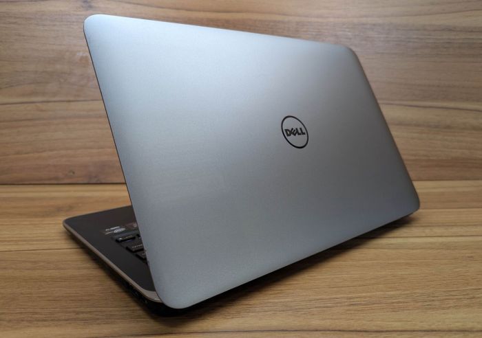 Ноутбук Dell XPS 13-L322X / 13.3" (1920x1080) IPS / Intel Core i7-3537U (2 (4) ядра по 2.0 - 3.1 GHz) / 8 GB DDR3 / 256 GB SSD / Intel HD Graphics 4000 / WebCam / Windows 10 б/в - зображення 7