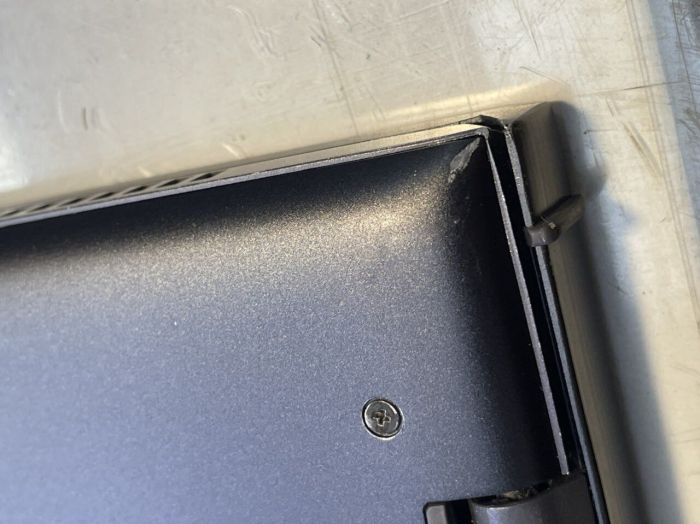 Ігровий ультрабук Б-класу Dell Vostro 15 7510 / 15,6" (1920x1080) IPS / Intel Core i7-11800H (8 (16) ядер по 2.3 - 4.6 GHz) / 16 GB DDR4 / 480 GB SSD / nVidia GeForce RTX 3050, 4 GB GDDR6, 128-bit / WebCam б/в - изображение 8