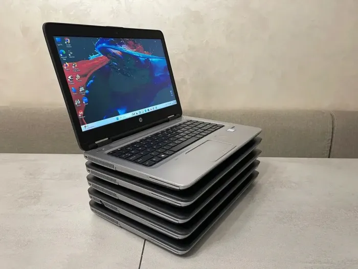 Ноутбук Б-клас HP ProBook 640 G2 / 14" (1366x768) TN / Intel Core i5-6300U (2 (4) ядра по 2.4 - 3.0 GHz) / 8 GB DDR4 / 256 GB SSD / Intel HD Graphics 520 / WebCam / DisplayPort б/в - зображення 4