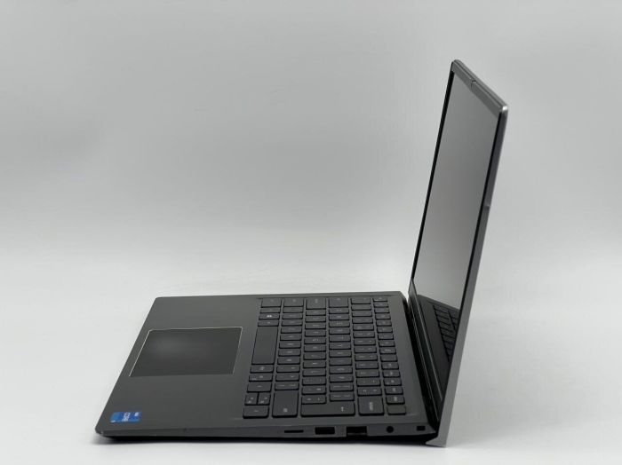 Ноутбук Б-клас Dell Vostro 5410 / 16" (1920x1080) IPS / Intel Core i5-11300H (4 (8) ядра по 2.6 - 4.4 GHz) / 16 GB DDR4 / 240 GB SSD / Intel Iris Xe Graphics / WebCam б/в - зображення 4
